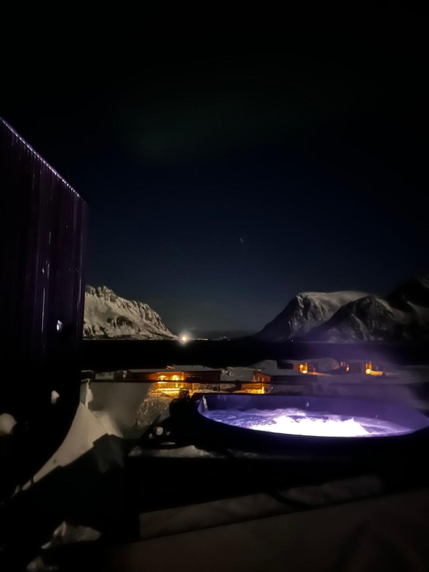 Hoda - Luxury With Jacuzzi And Sauna Lyngværet